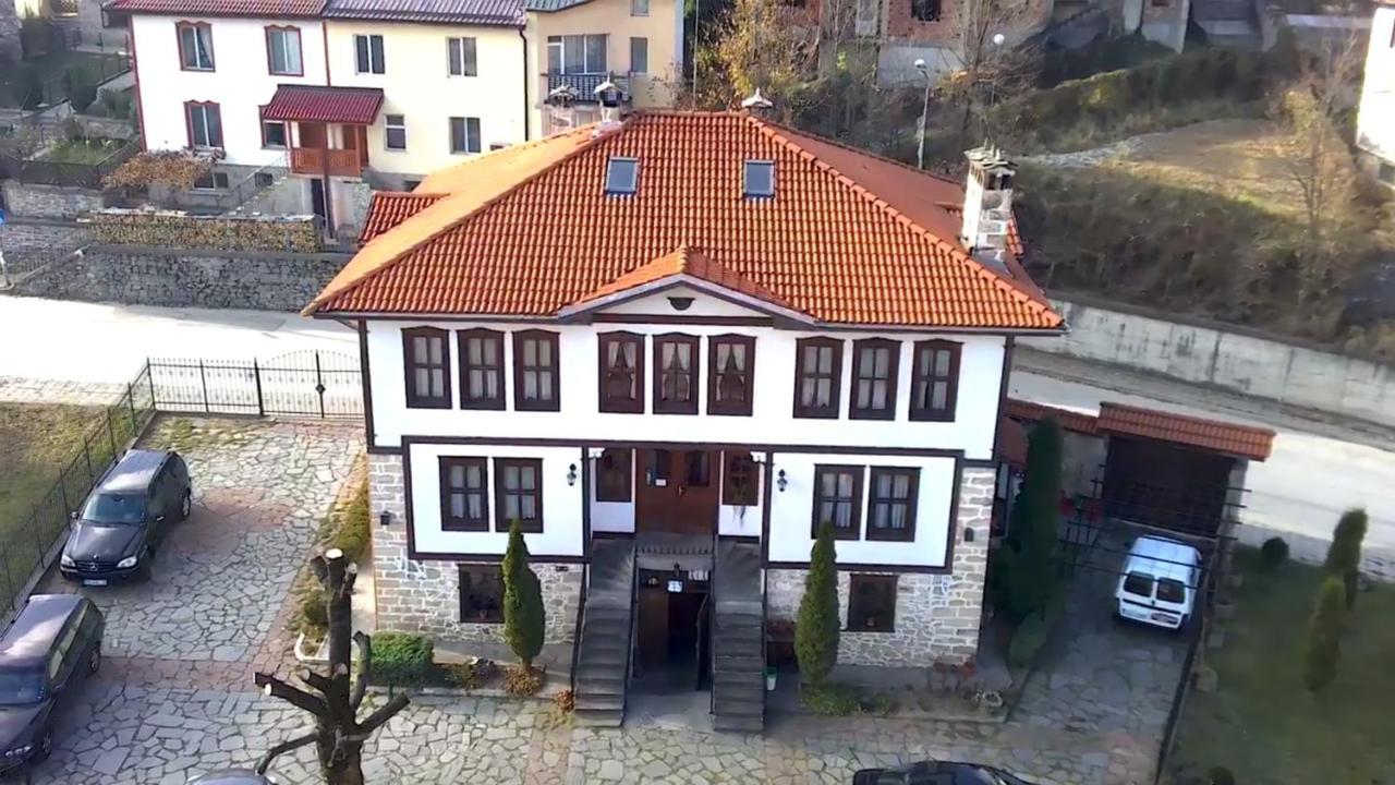 Petko Takov'S House Hotel Smolyan Exterior photo