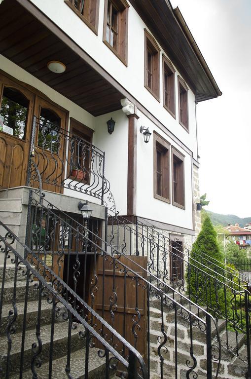 Petko Takov'S House Hotel Smolyan Exterior photo